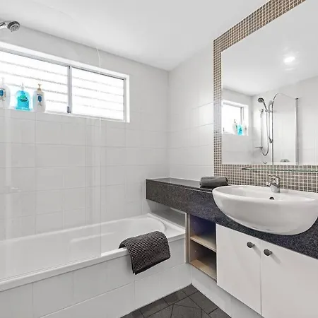 Prime Position! 3Bed/2Bath/1Car ~ 10Mins To Cbd Apartment Brisbane Exterior photo